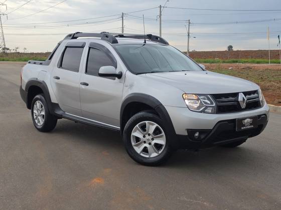 RENAULT DUSTER OROCH 1.6 16V SCE FLEX EXPRESSION MANUAL